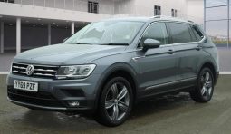 
										Volkswagen Tiguan Allspace full									